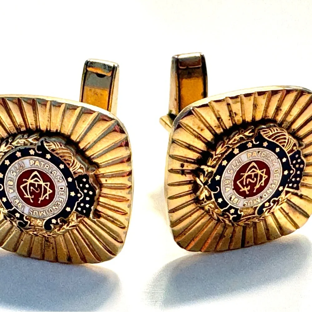 Stunning Men’s Gold Cufflinks